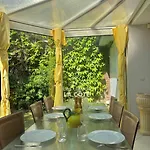 Maison De Famille L'amandoise