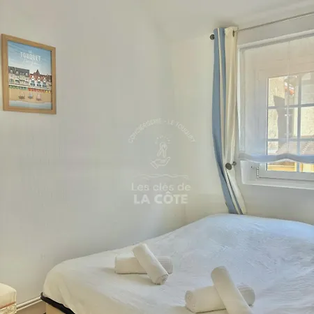 Maison De Famille L'amandoise *